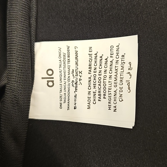 ALO Yoga Classic Black Backpack. NWT. - Picture 10 of 13